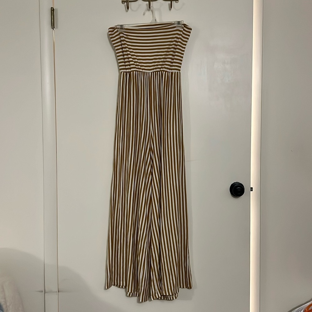 American Eagle strapless striped jumpsuit size large, tan and cream